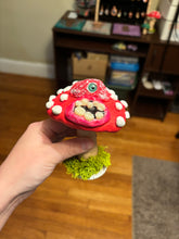 Load image into Gallery viewer, Creepy Mushroom Sculpture