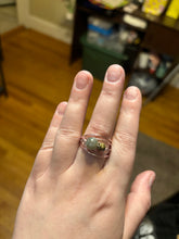 Load image into Gallery viewer, Labradorite Ring (Size 7)
