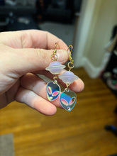 Load image into Gallery viewer, U.F.O Alien Dangle Earrings
