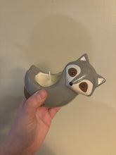 Load image into Gallery viewer, Raccoon “Woodys Musk” Scented Candle Critter
