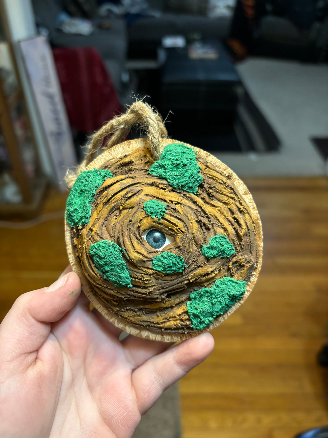 Wall hanging Tree Stump Eye