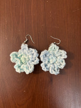 Load image into Gallery viewer, Crochet Flower Earrings
