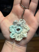 Load image into Gallery viewer, Crochet Flower Keychain
