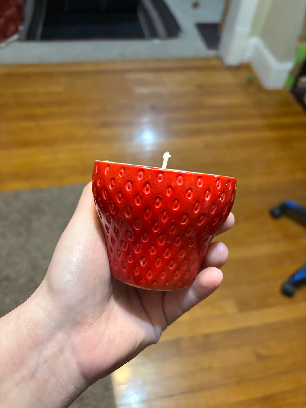 “Strawberries & Cream” Strawberry Candle.