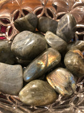 Load image into Gallery viewer, Labradorite Tumbles
